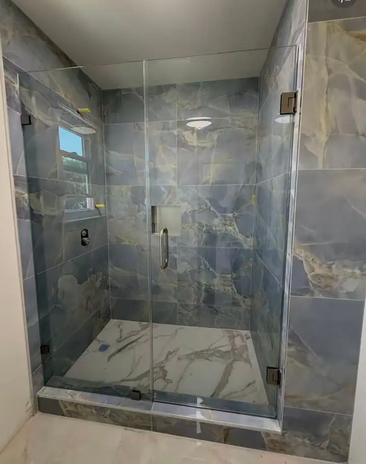Inline hinged enclosure installed by Merlord